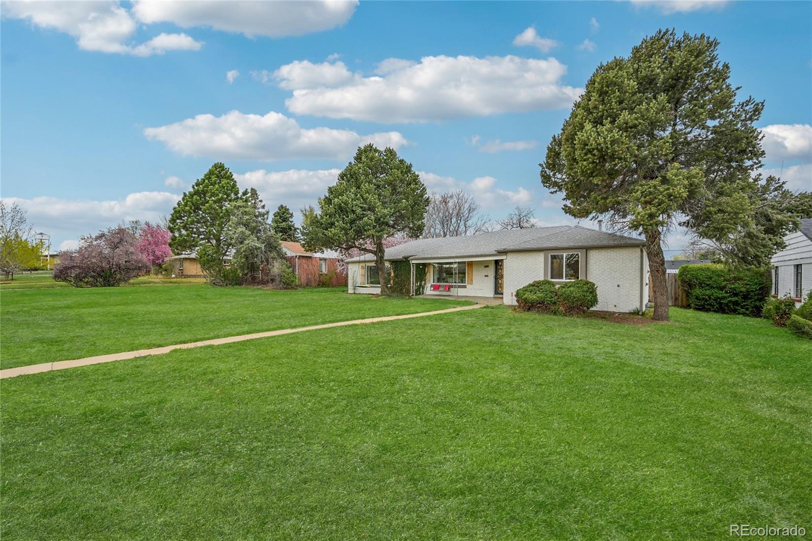 MLS Image #8 for 3285 n monaco parkway,denver, Colorado