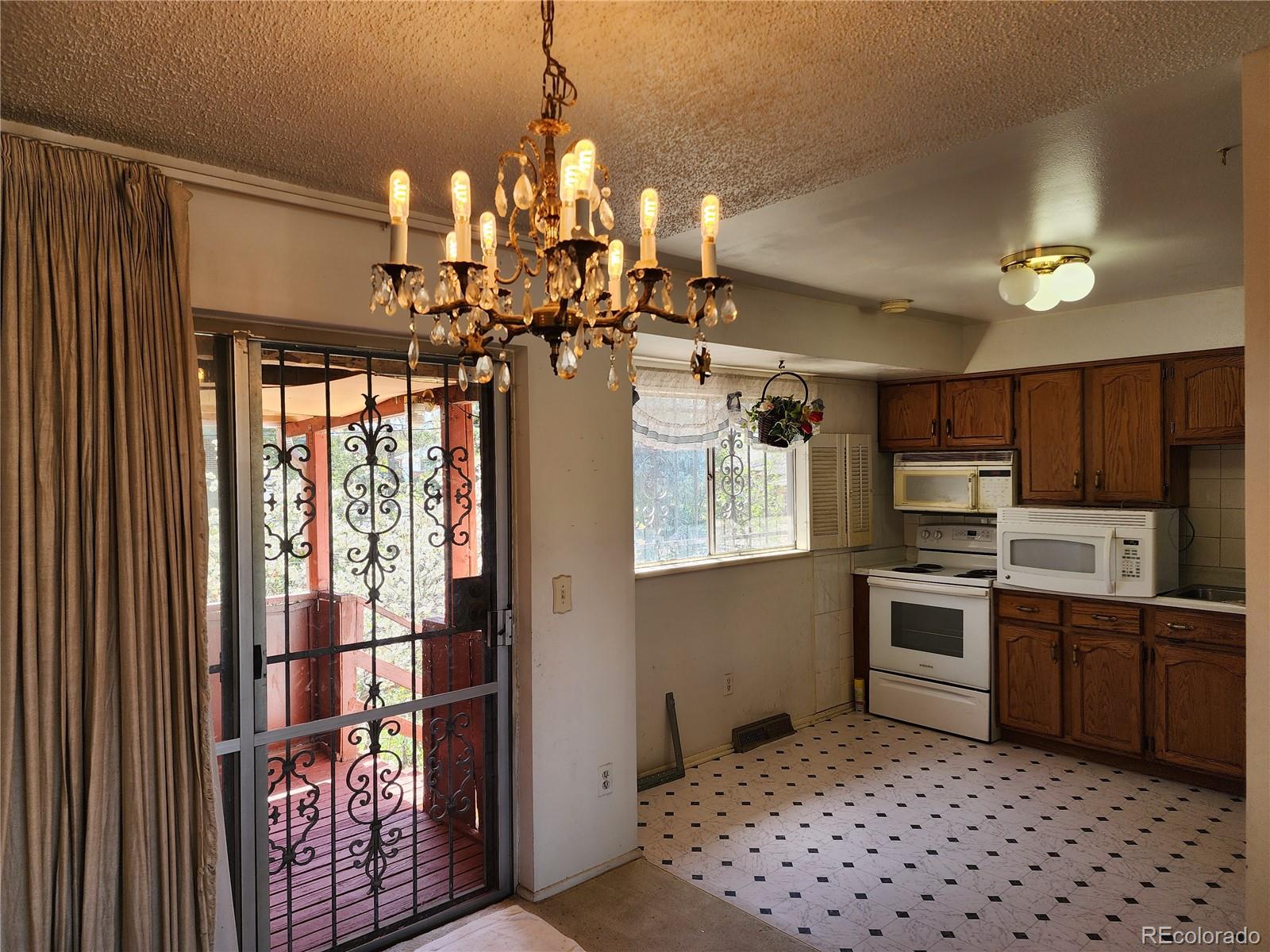 MLS Image #5 for 14702 e security way,aurora, Colorado