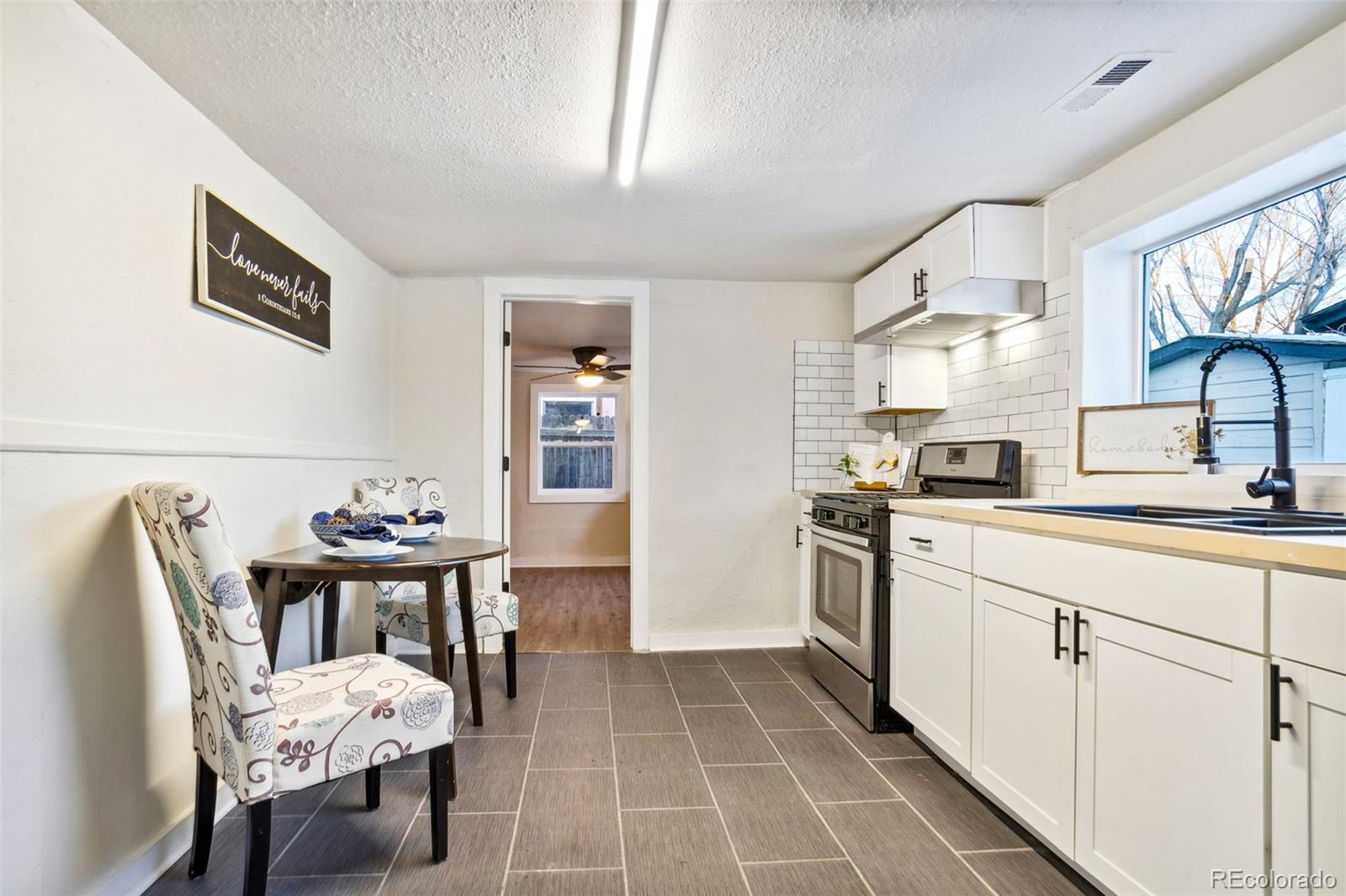 MLS Image #12 for 2125 e 8th street,pueblo, Colorado
