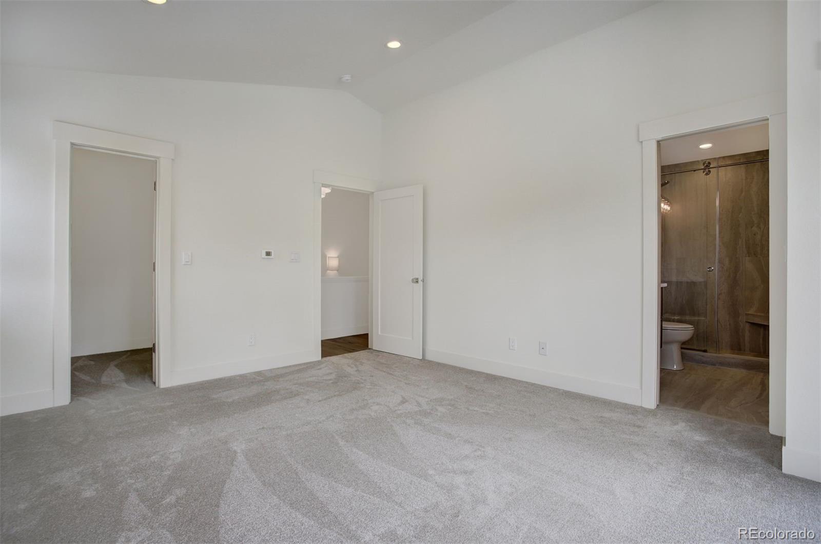 MLS Image #11 for 22  north side circle,silverthorne, Colorado