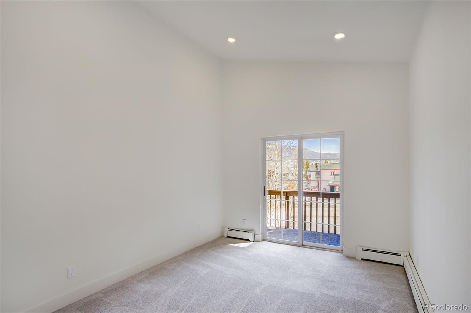 MLS Image #16 for 22  north side circle,silverthorne, Colorado