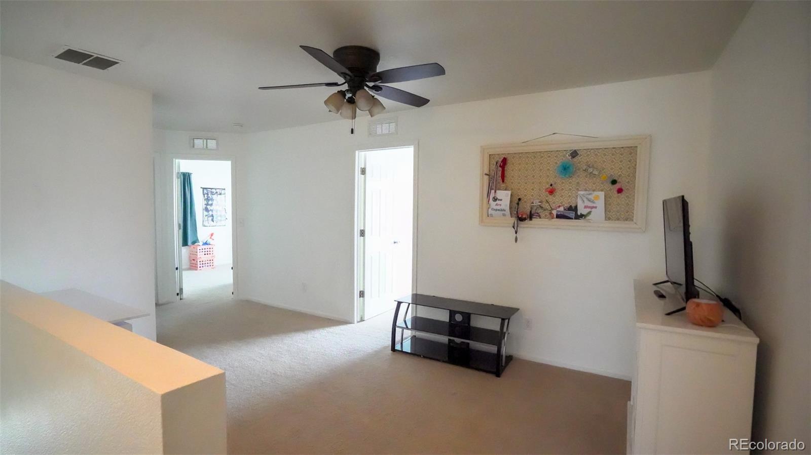 MLS Image #11 for 5559  gibraltar street,denver, Colorado
