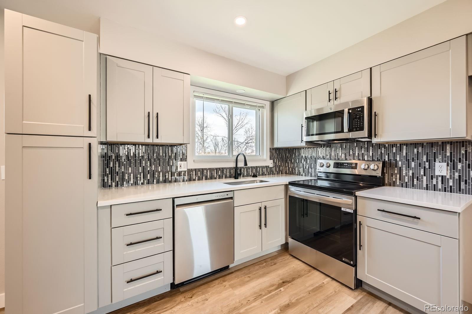 MLS Image #16 for 16503 e yale place,aurora, Colorado