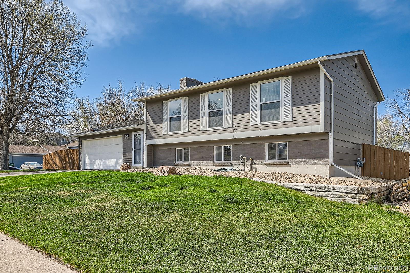 MLS Image #2 for 16503 e yale place,aurora, Colorado