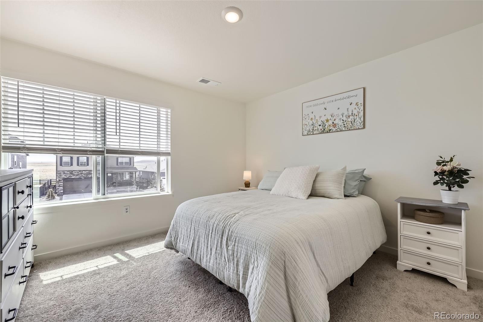 MLS Image #20 for 27425 e byers place,aurora, Colorado