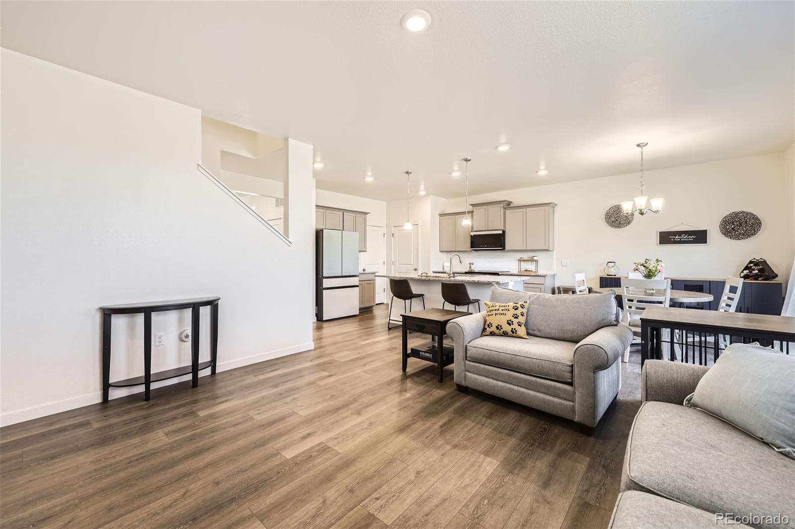 MLS Image #6 for 27425 e byers place,aurora, Colorado