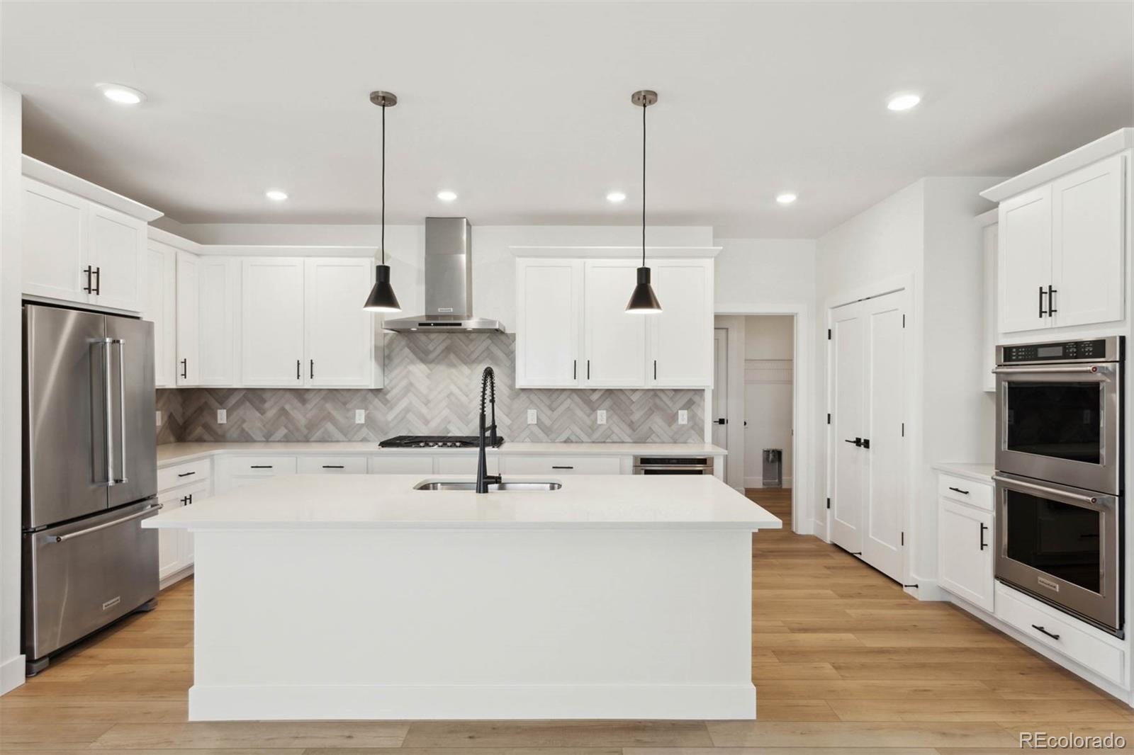 MLS Image #1 for 42974  colonial trail,elizabeth, Colorado