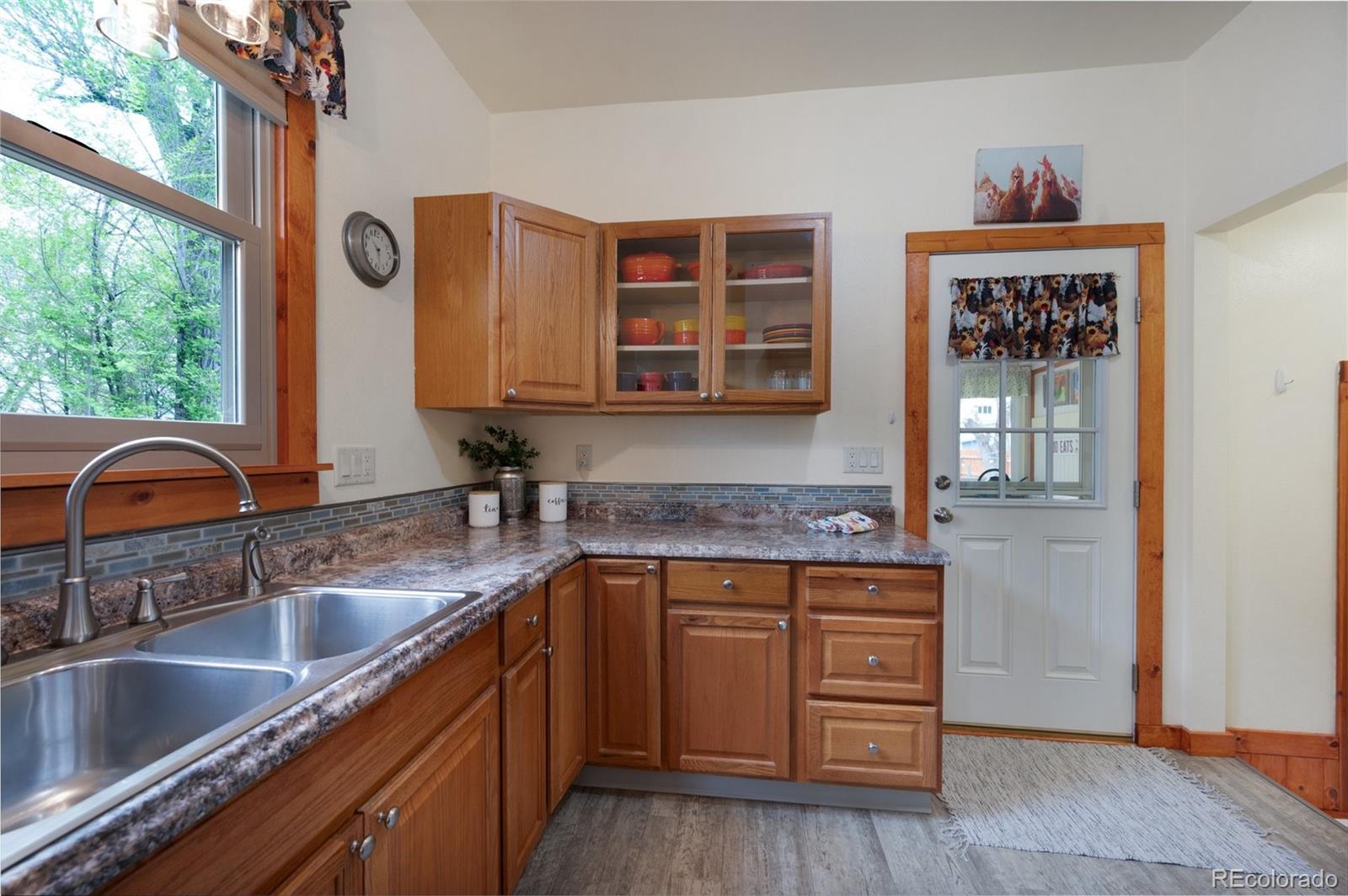MLS Image #14 for 439 w san rafael street,colorado springs, Colorado