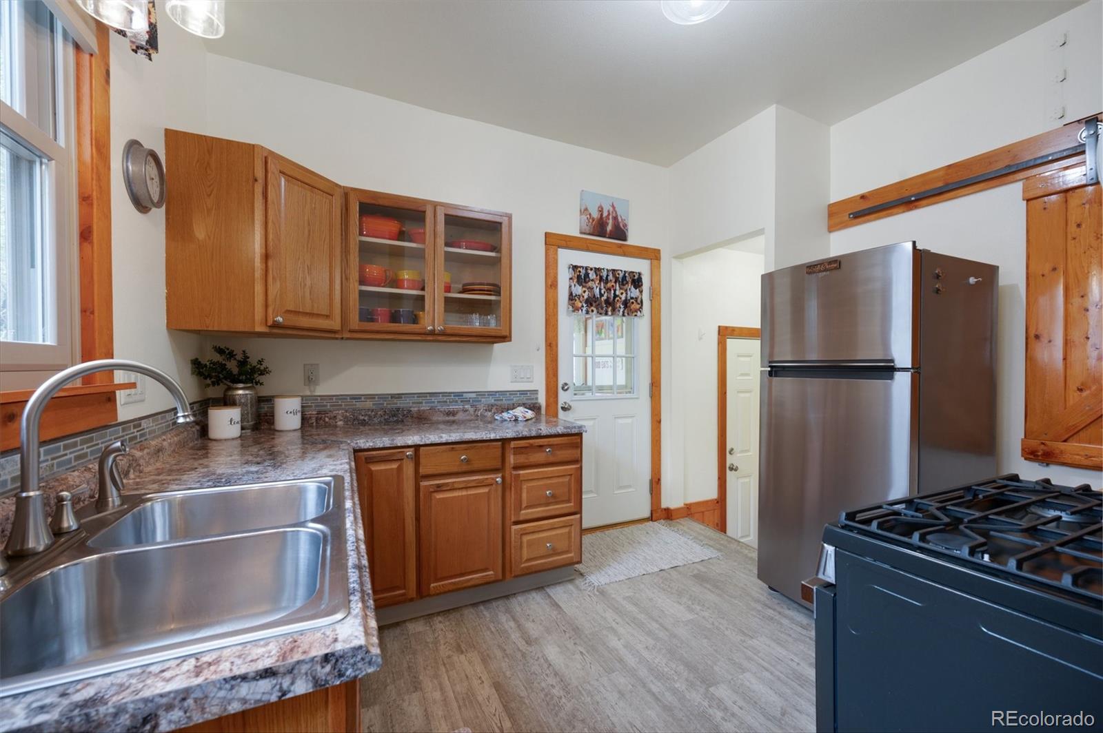 MLS Image #15 for 439 w san rafael street,colorado springs, Colorado