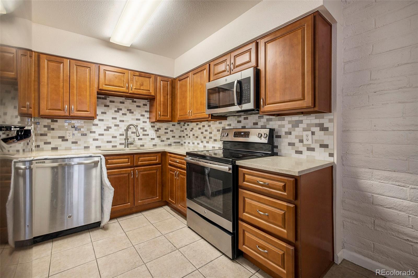 MLS Image #2 for 6800 e tennessee avenue,denver, Colorado