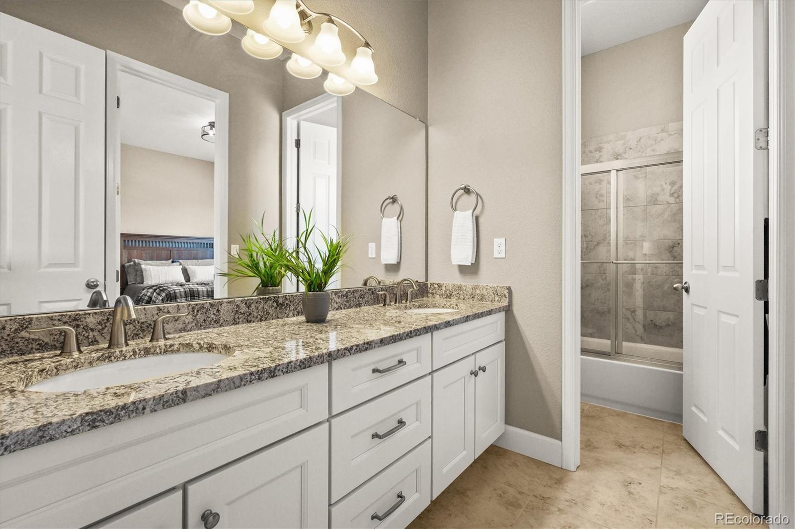 MLS Image #14 for 7797 s valleyhead way,aurora, Colorado