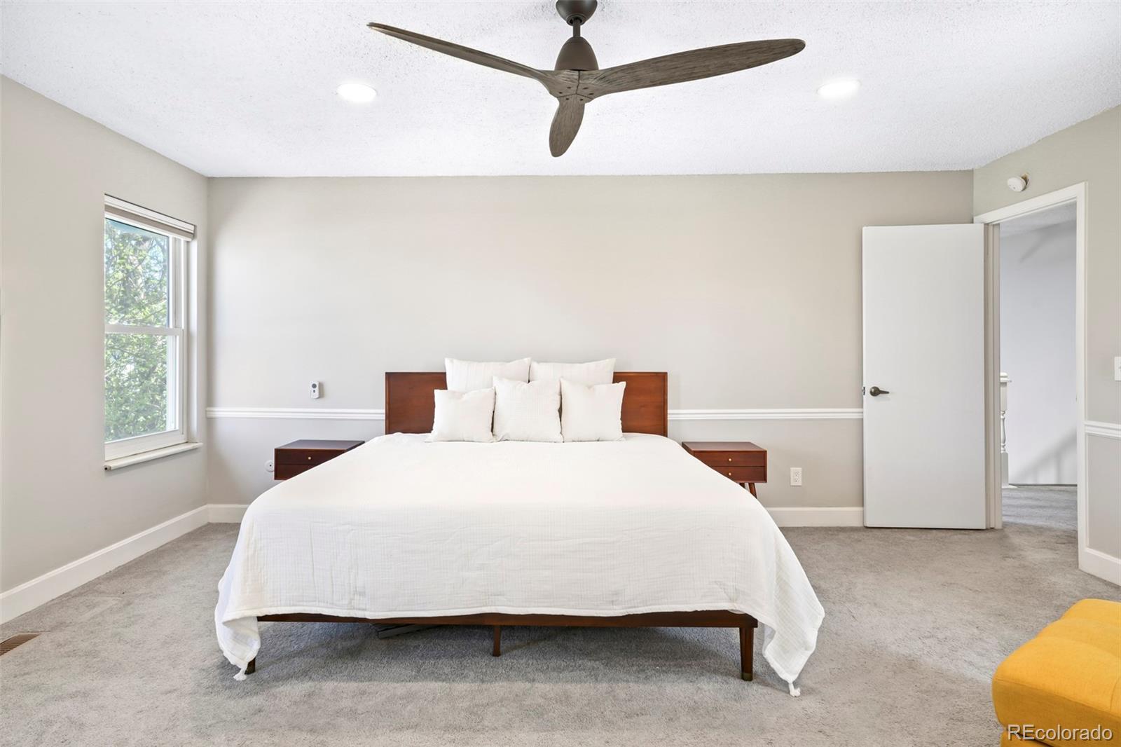 MLS Image #12 for 2610 s vaughn way,aurora, Colorado