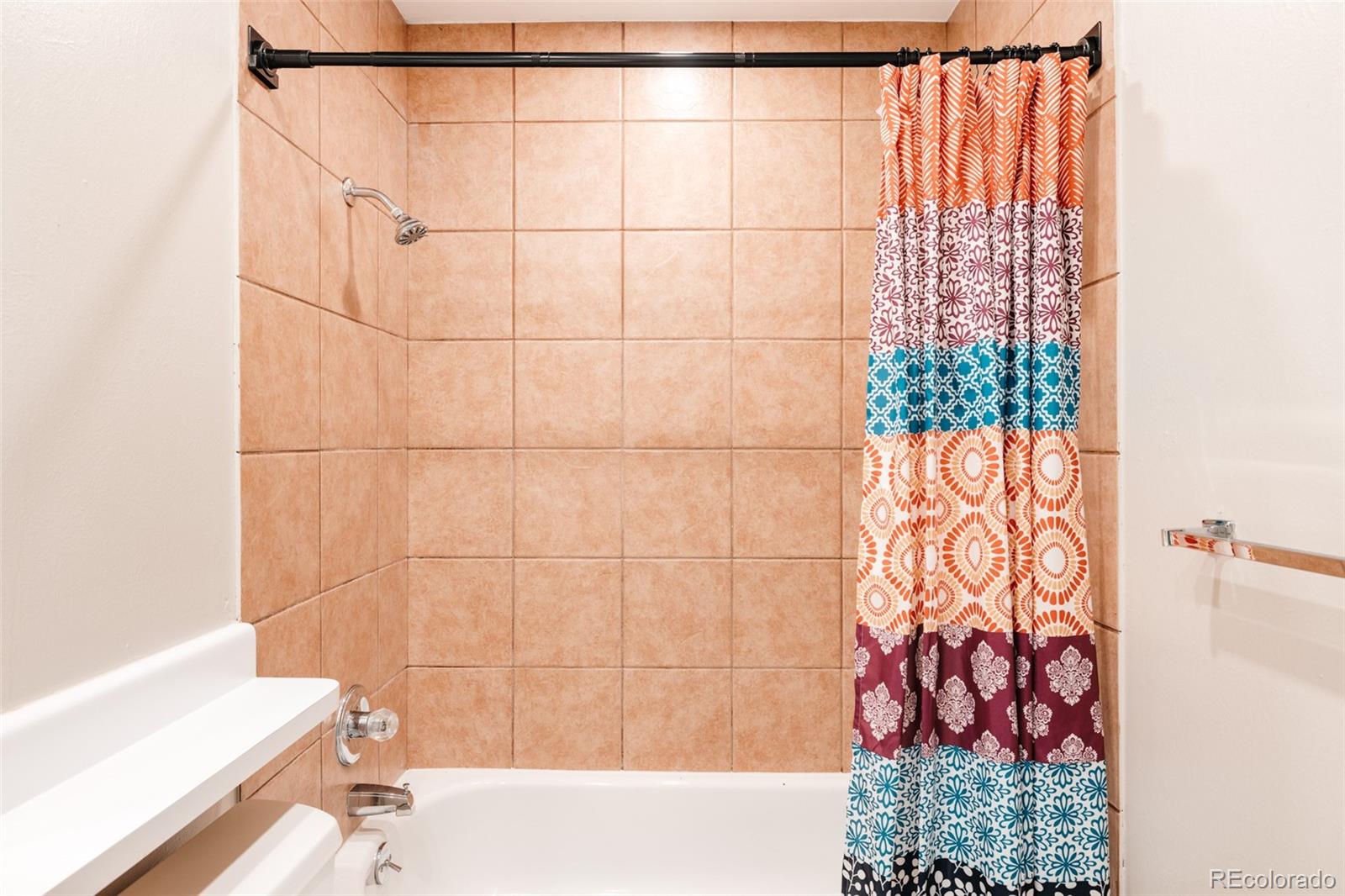 MLS Image #19 for 2610 s vaughn way,aurora, Colorado