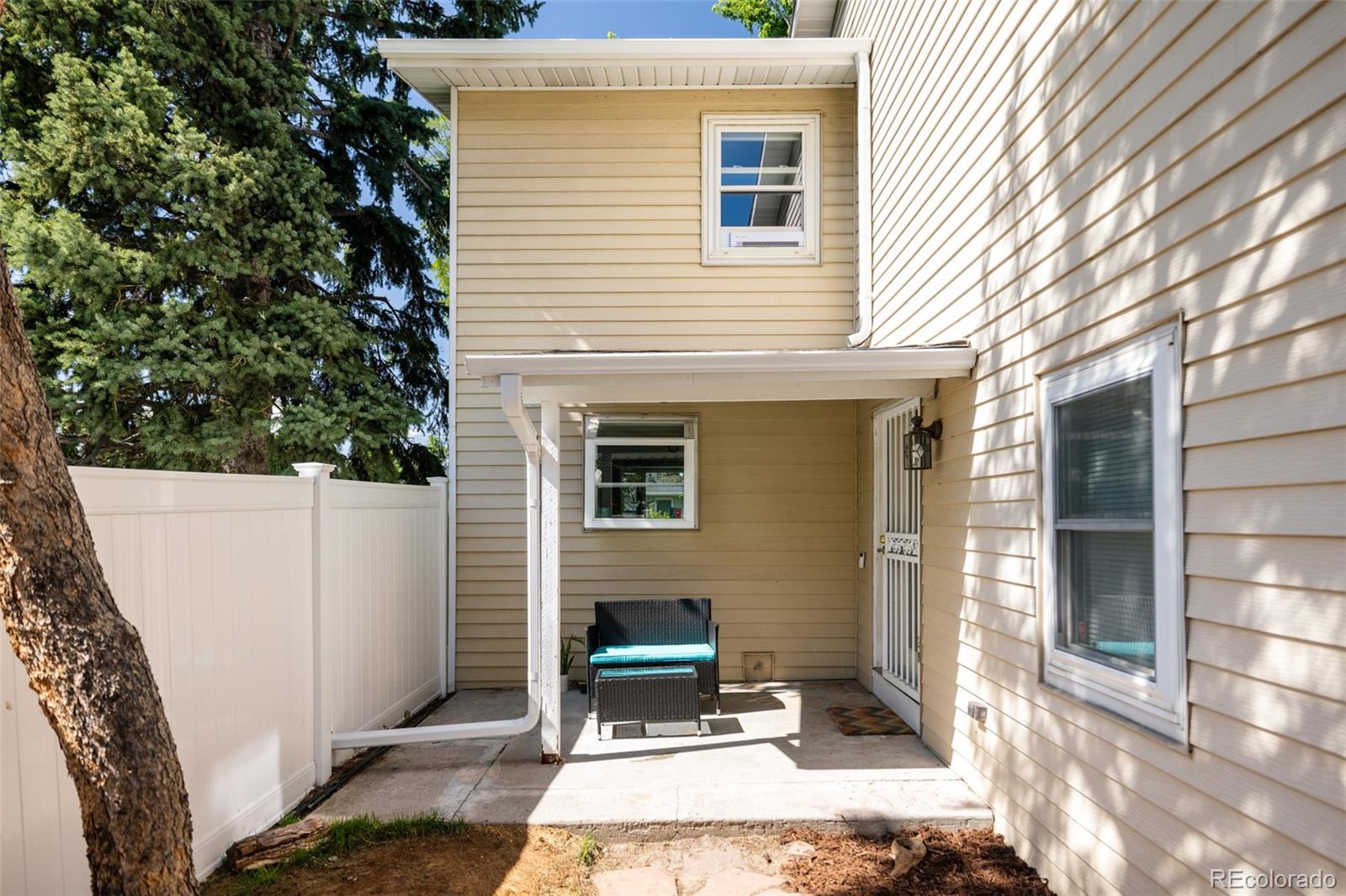 MLS Image #27 for 2610 s vaughn way,aurora, Colorado