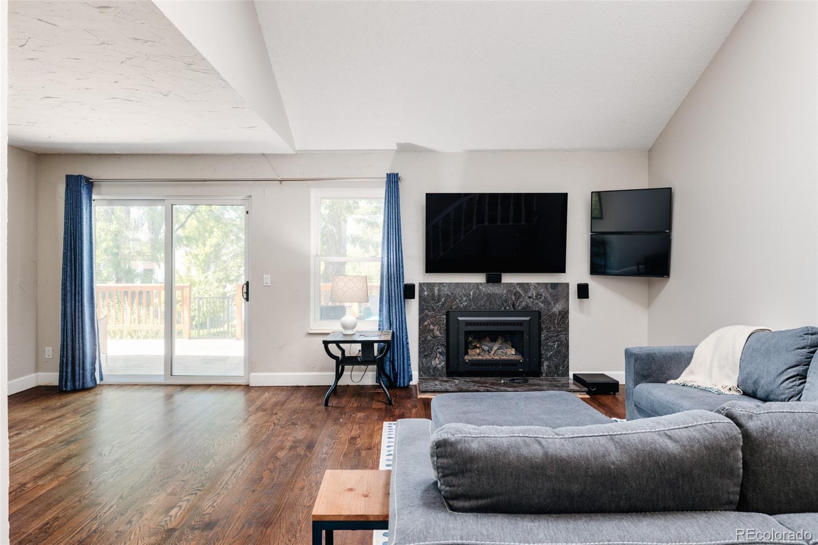 MLS Image #4 for 2610 s vaughn way,aurora, Colorado