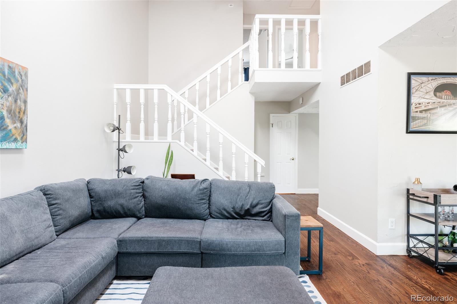 MLS Image #6 for 2610 s vaughn way,aurora, Colorado