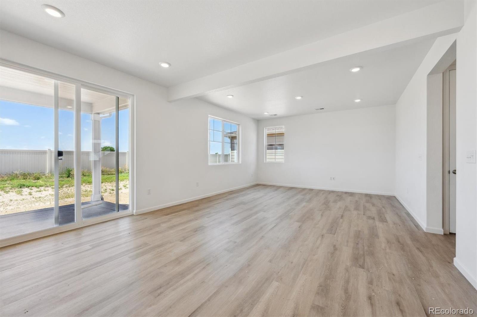MLS Image #5 for 313 w owen avenue,keenesburg, Colorado