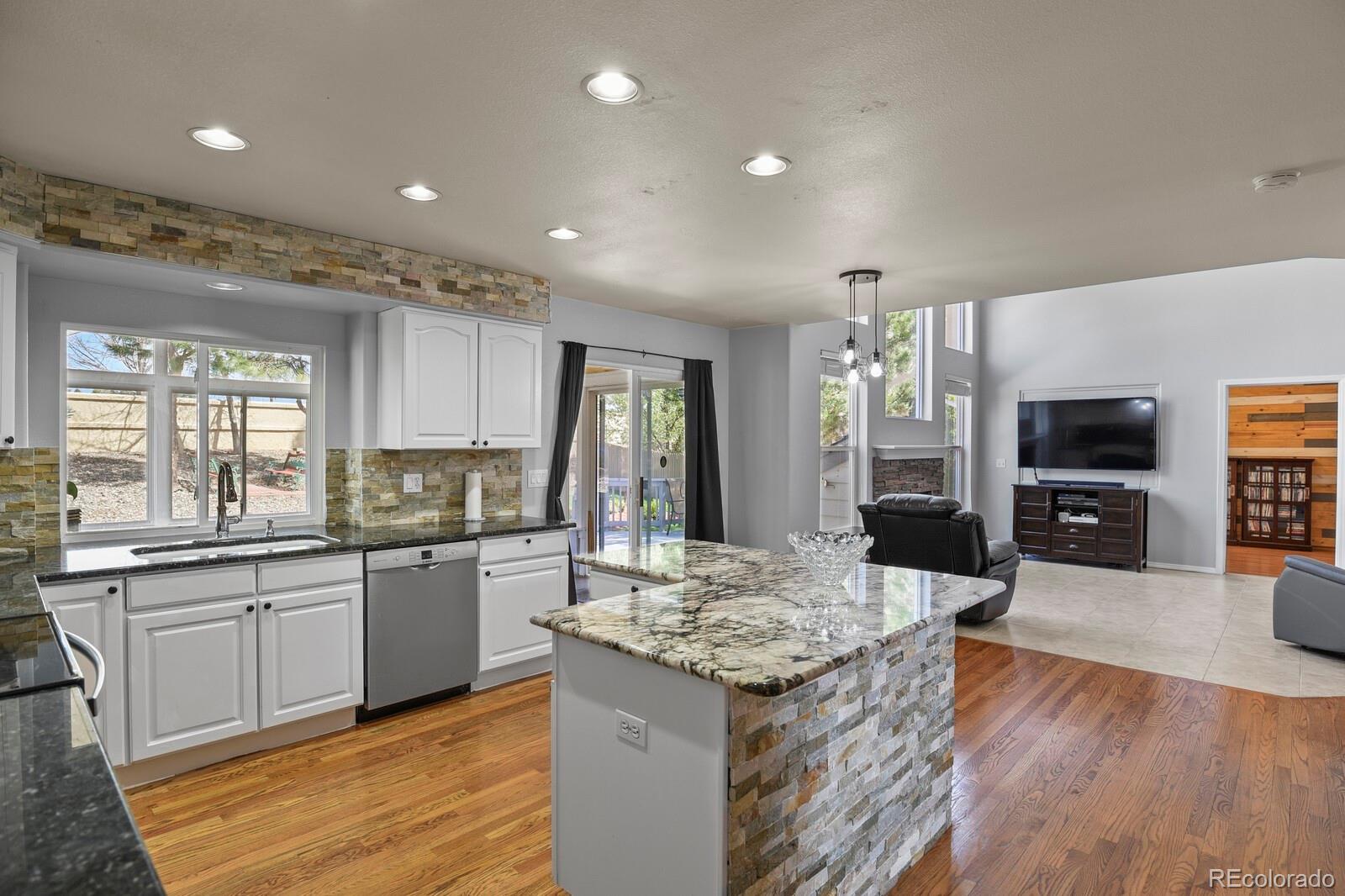 MLS Image #10 for 2712  emerald ridge drive,colorado springs, Colorado
