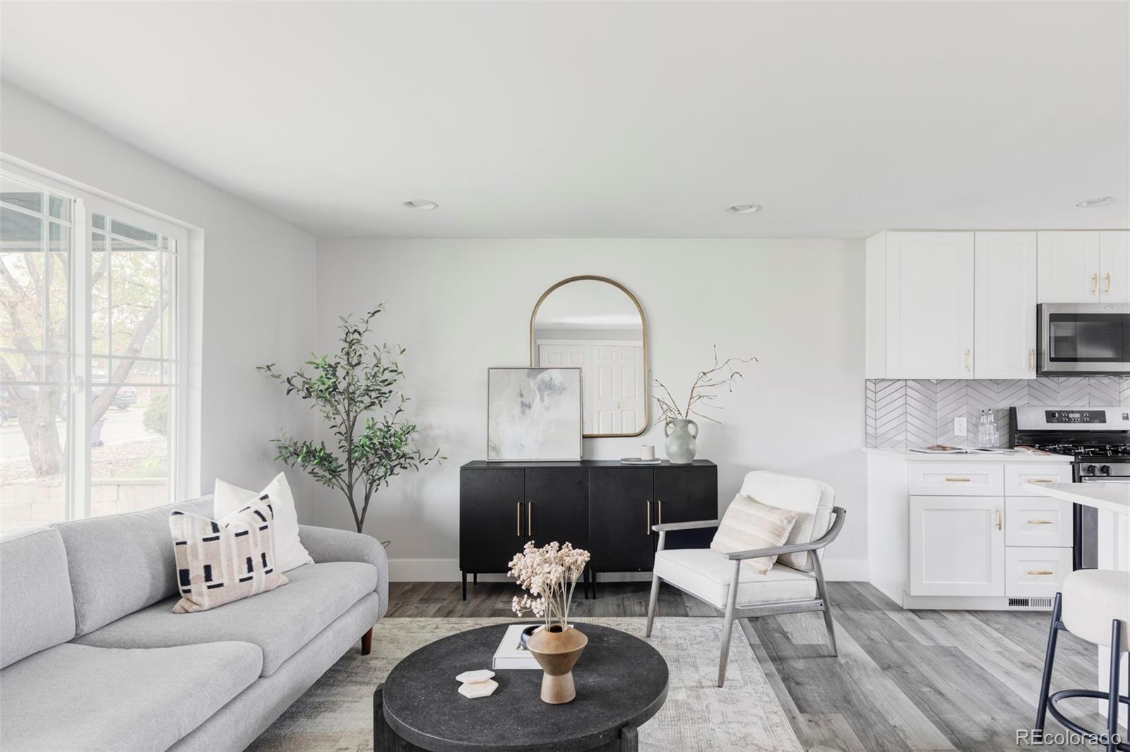MLS Image #2 for 1561 w beekman place,denver, Colorado