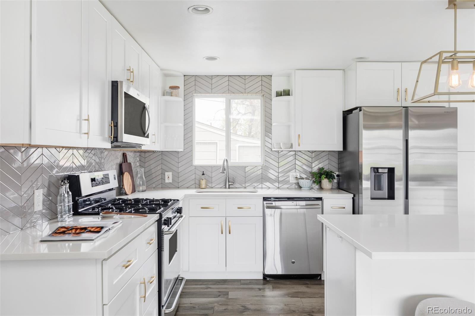 MLS Image #4 for 1561 w beekman place,denver, Colorado