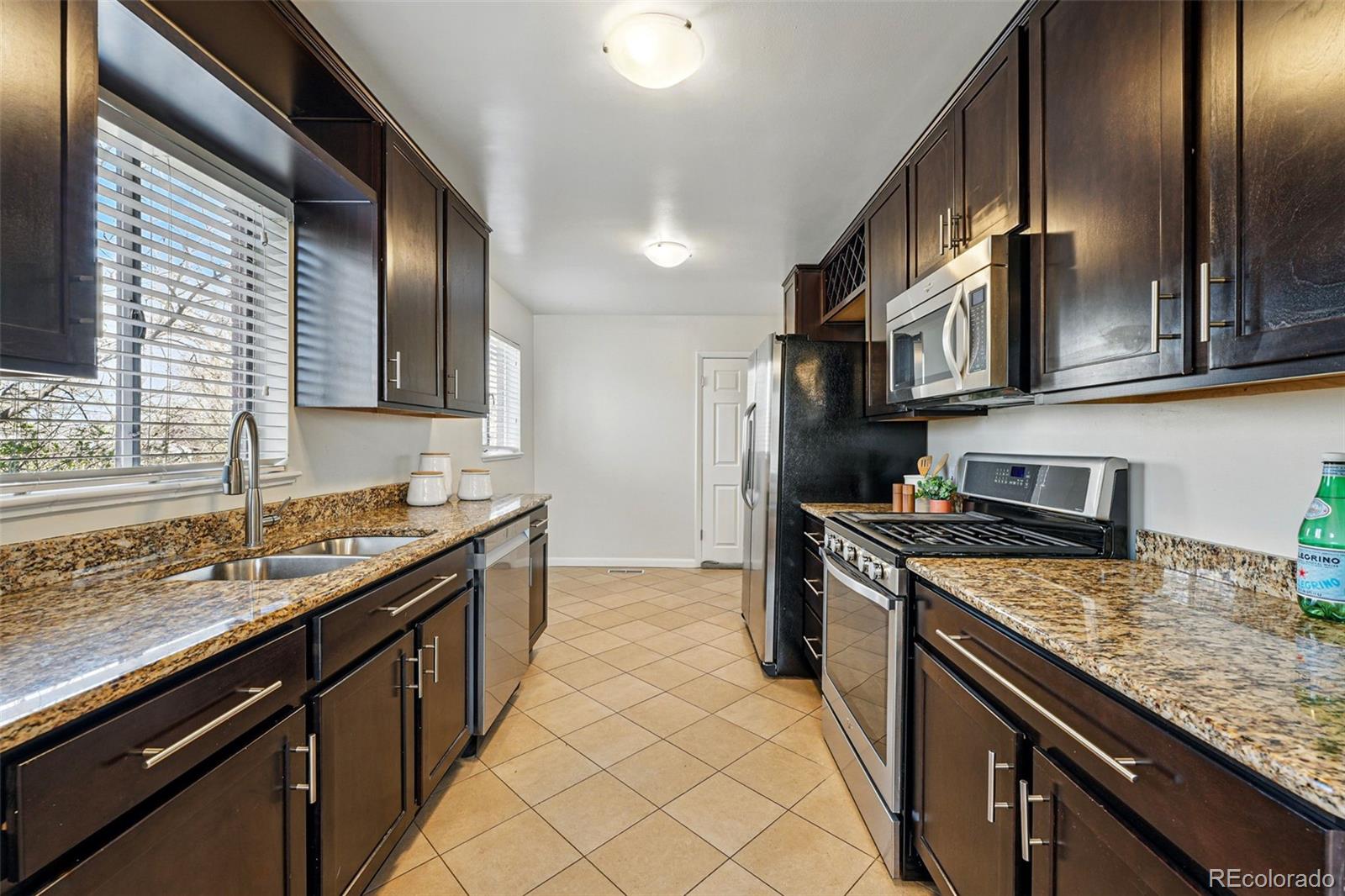 MLS Image #10 for 1632  ulster street,denver, Colorado