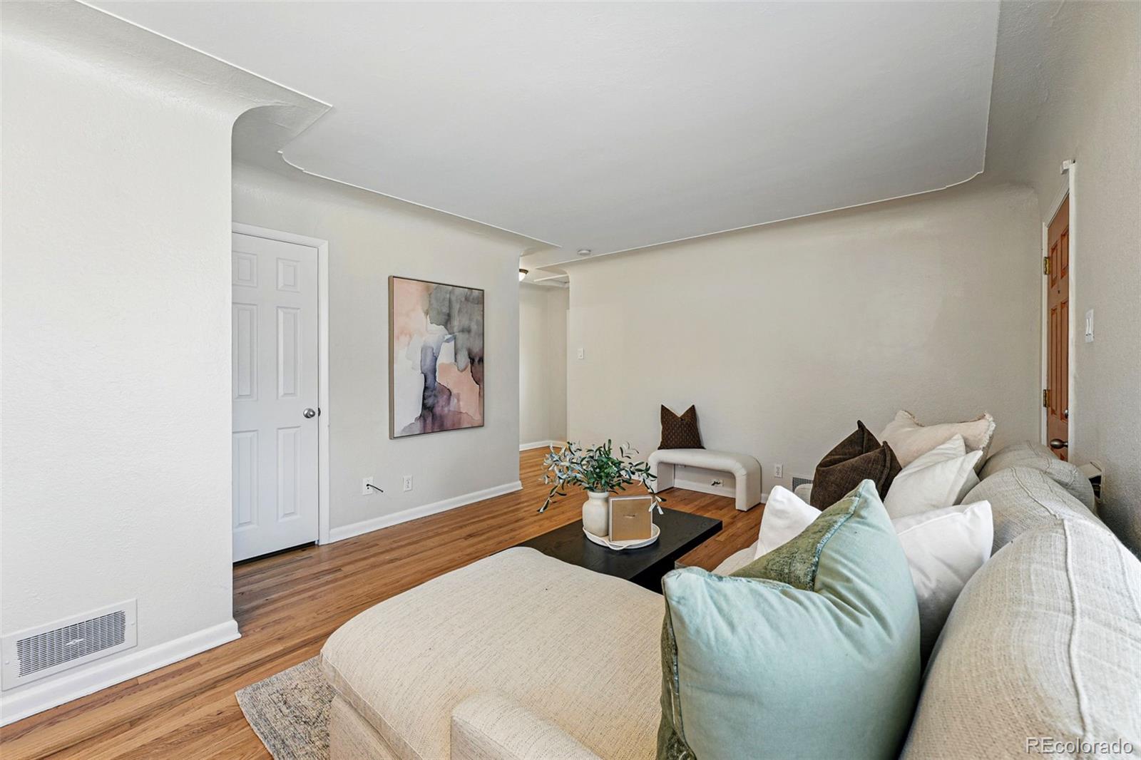 MLS Image #5 for 1632  ulster street,denver, Colorado