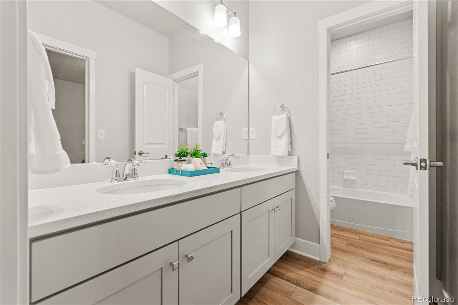 MLS Image #29 for 18267 w 95th avenue,arvada, Colorado