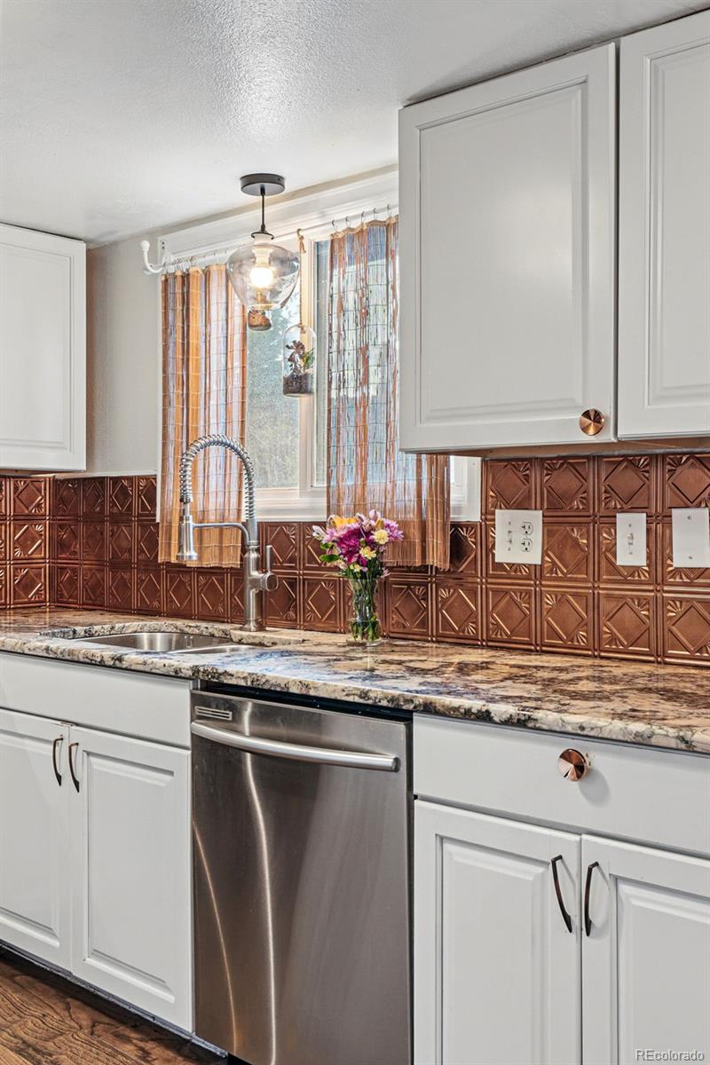 MLS Image #12 for 3593 s gibralter circle,aurora, Colorado