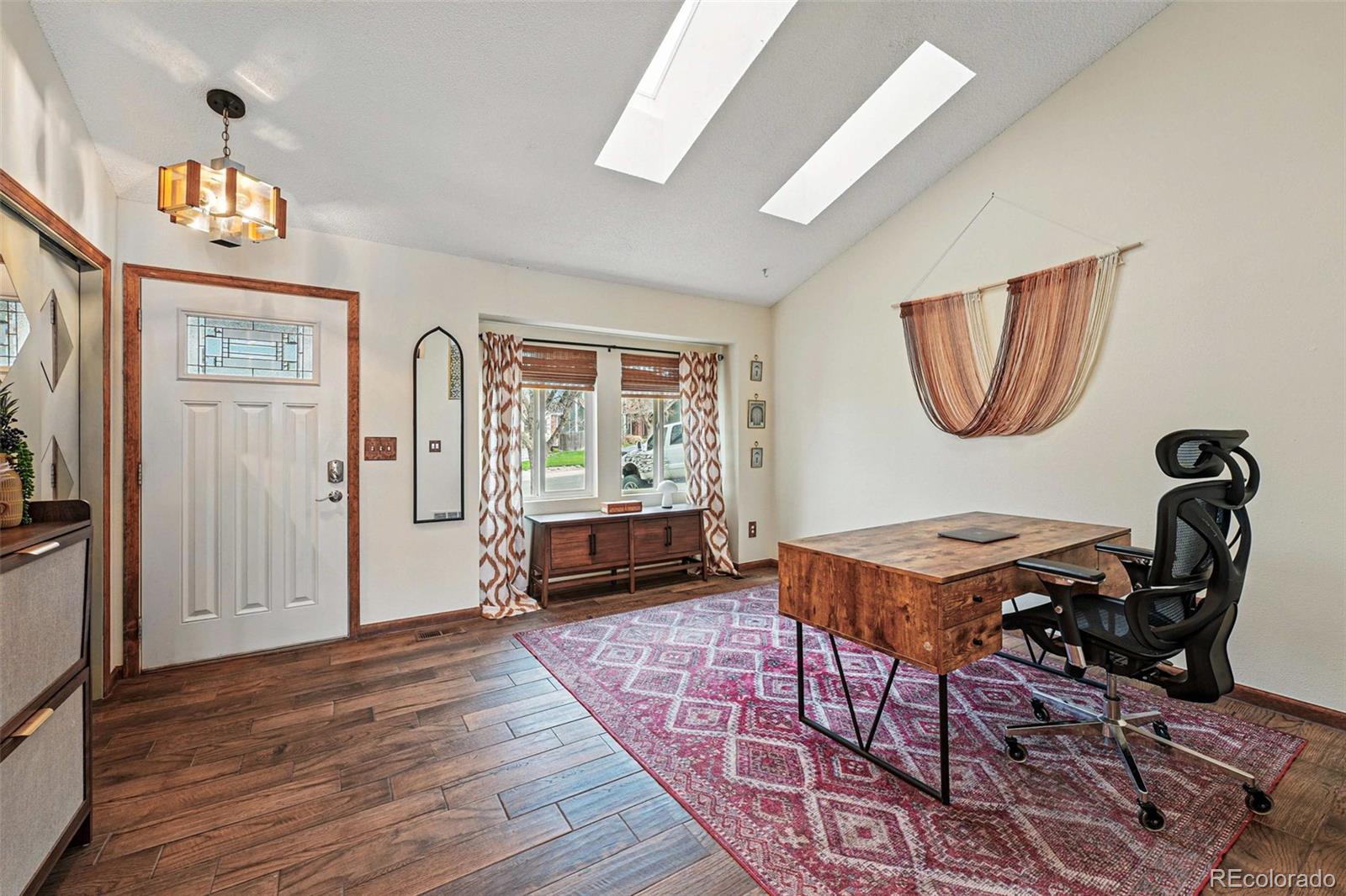 MLS Image #3 for 3593 s gibralter circle,aurora, Colorado
