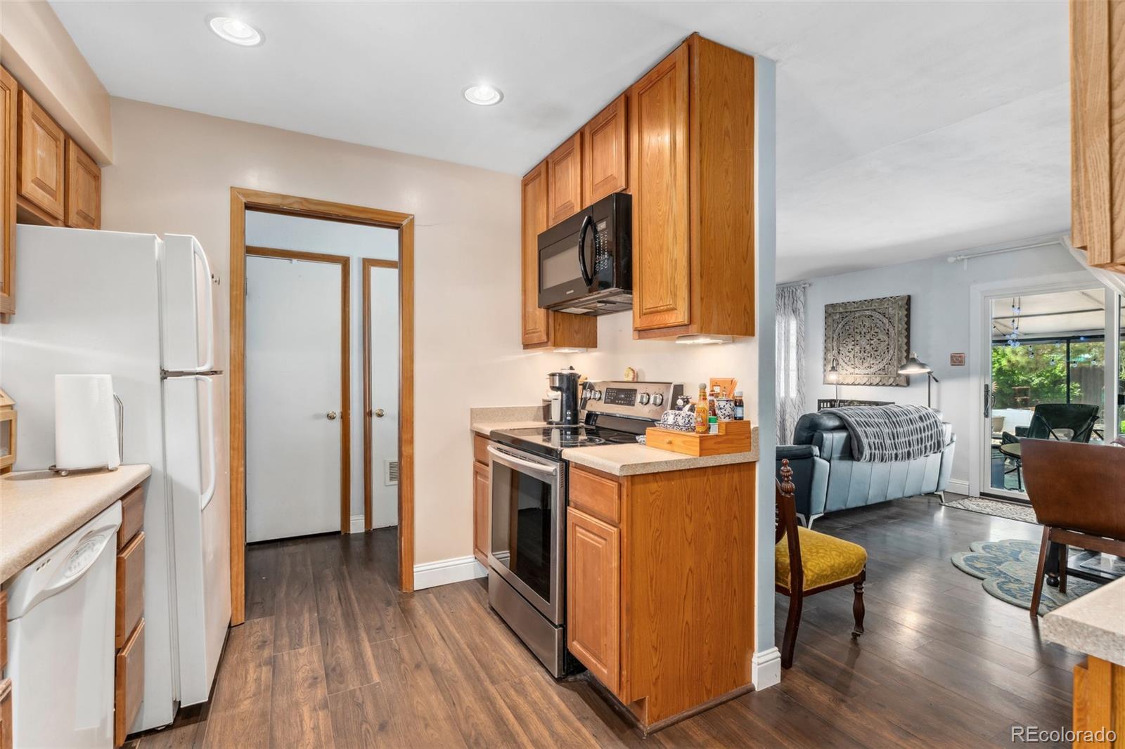 MLS Image #7 for 3485 s forest street,denver, Colorado