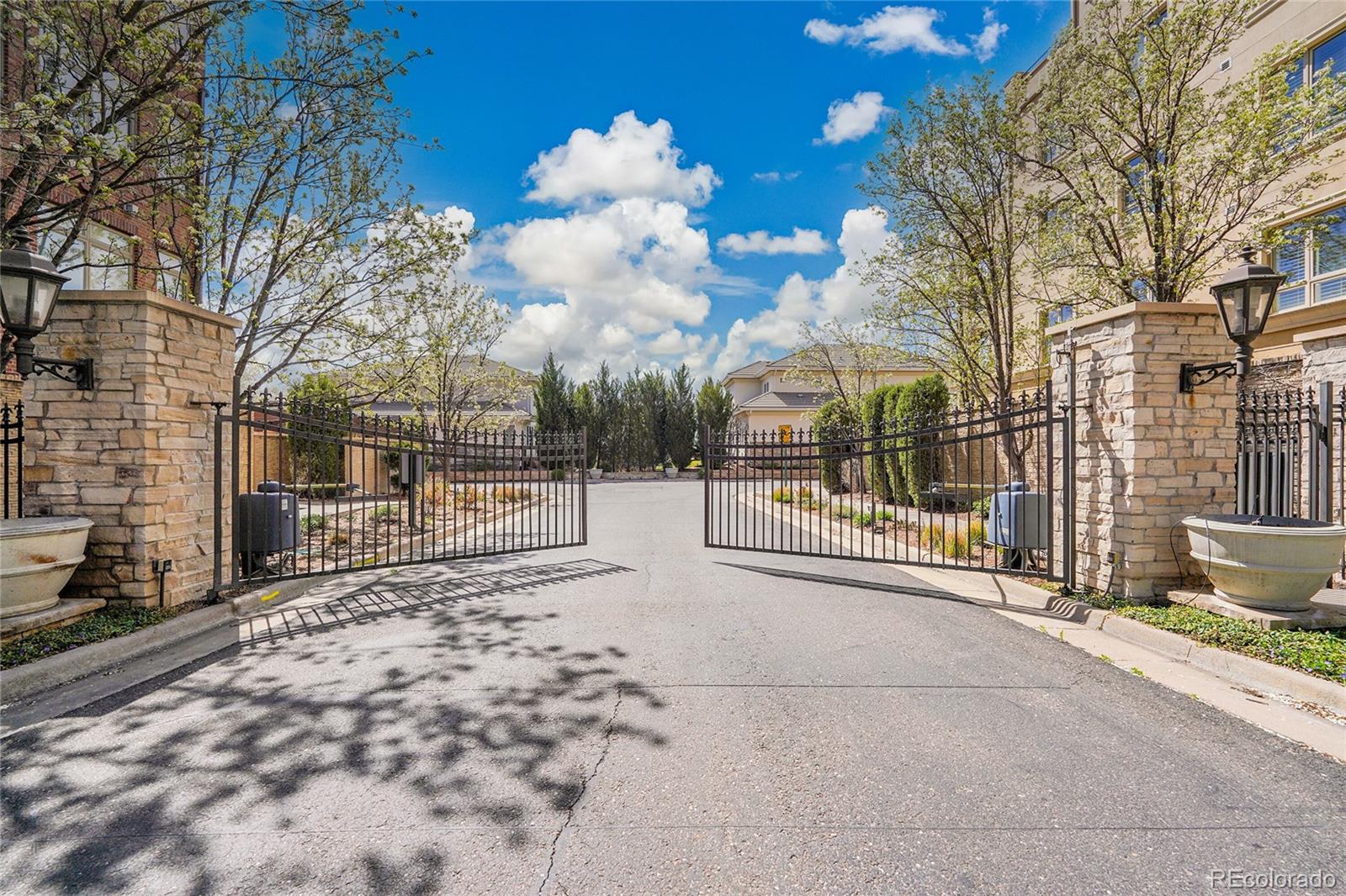 MLS Image #1 for 2616 e cherry creek south drive,denver, Colorado