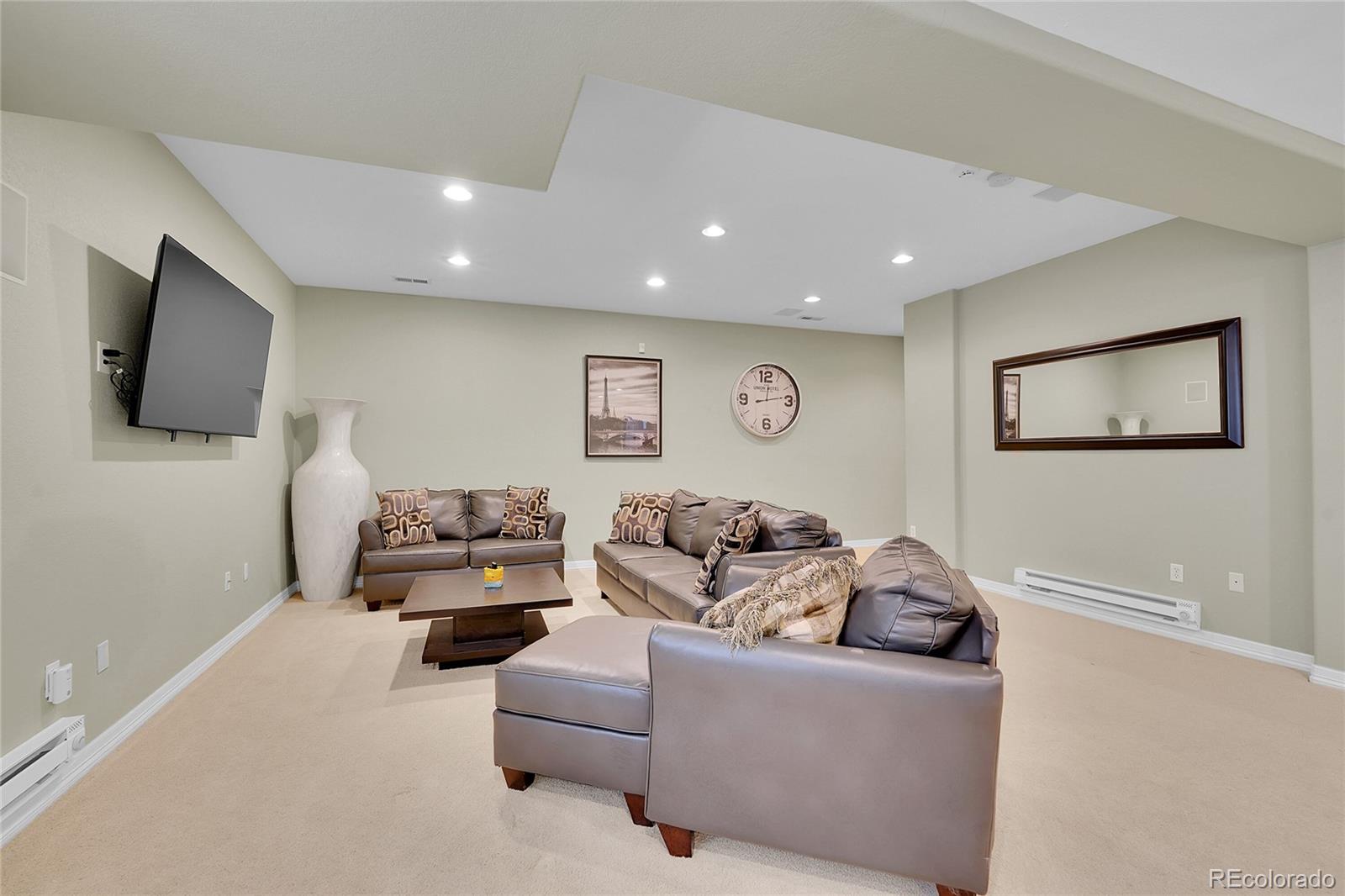 MLS Image #43 for 2616 e cherry creek south drive,denver, Colorado