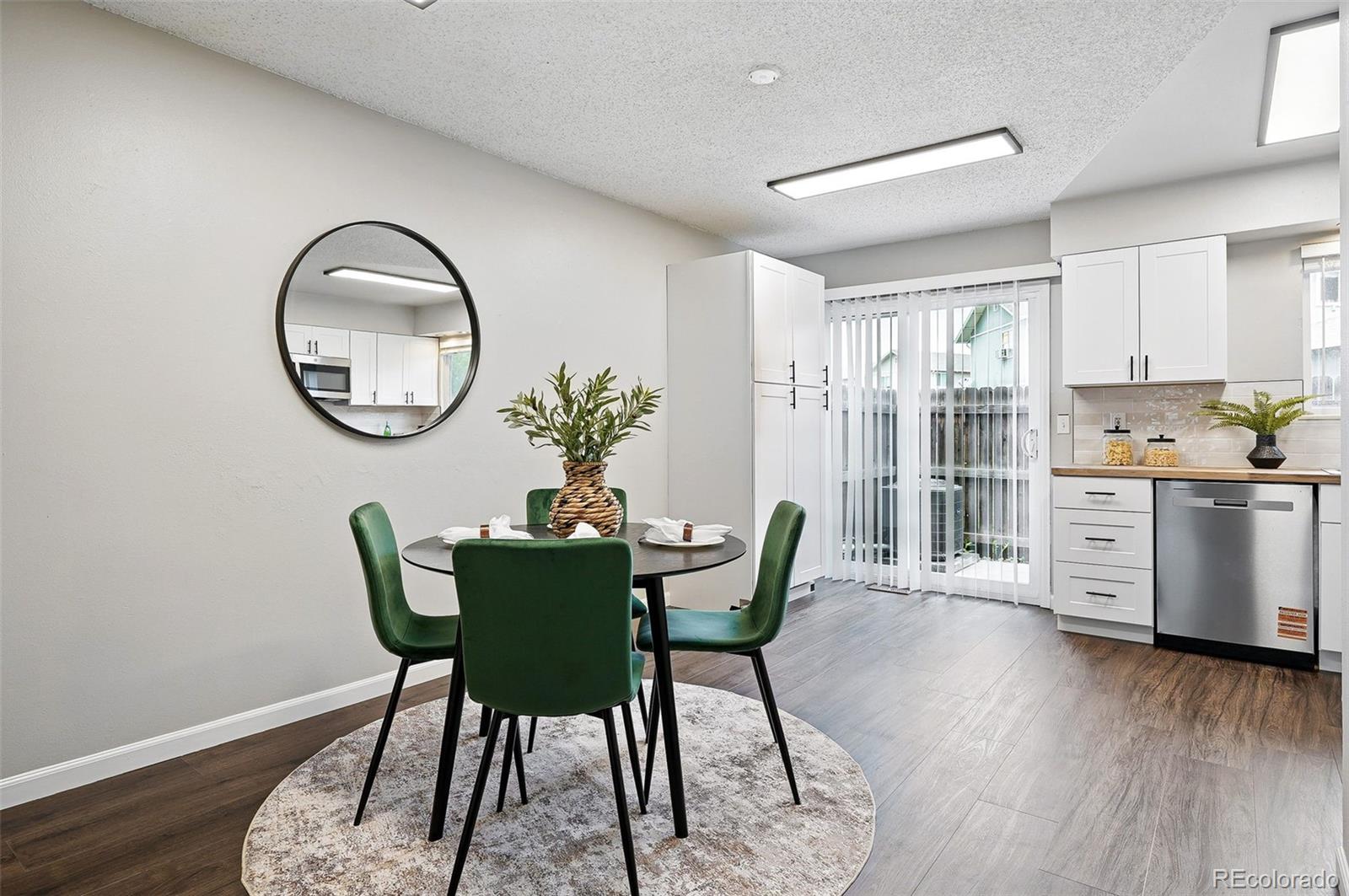MLS Image #10 for 2113  coronado parkway b,denver, Colorado