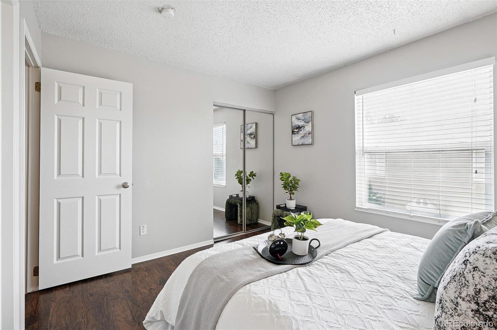 MLS Image #17 for 2113  coronado parkway b,denver, Colorado