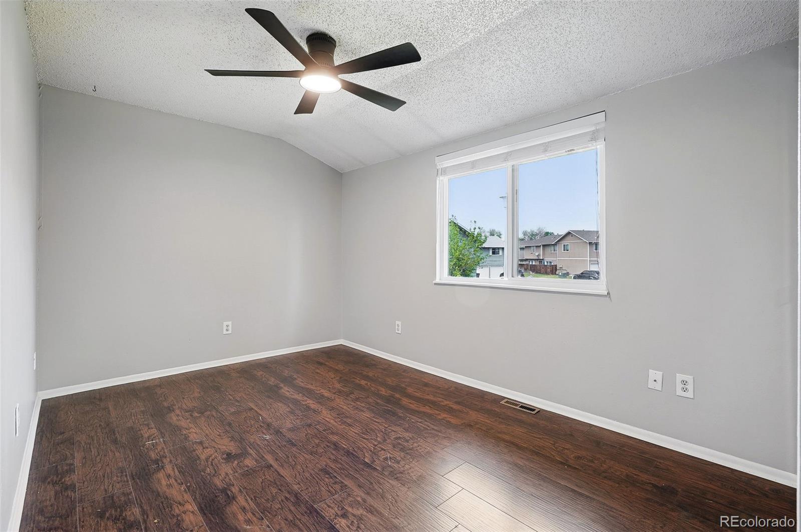 MLS Image #18 for 2113  coronado parkway b,denver, Colorado