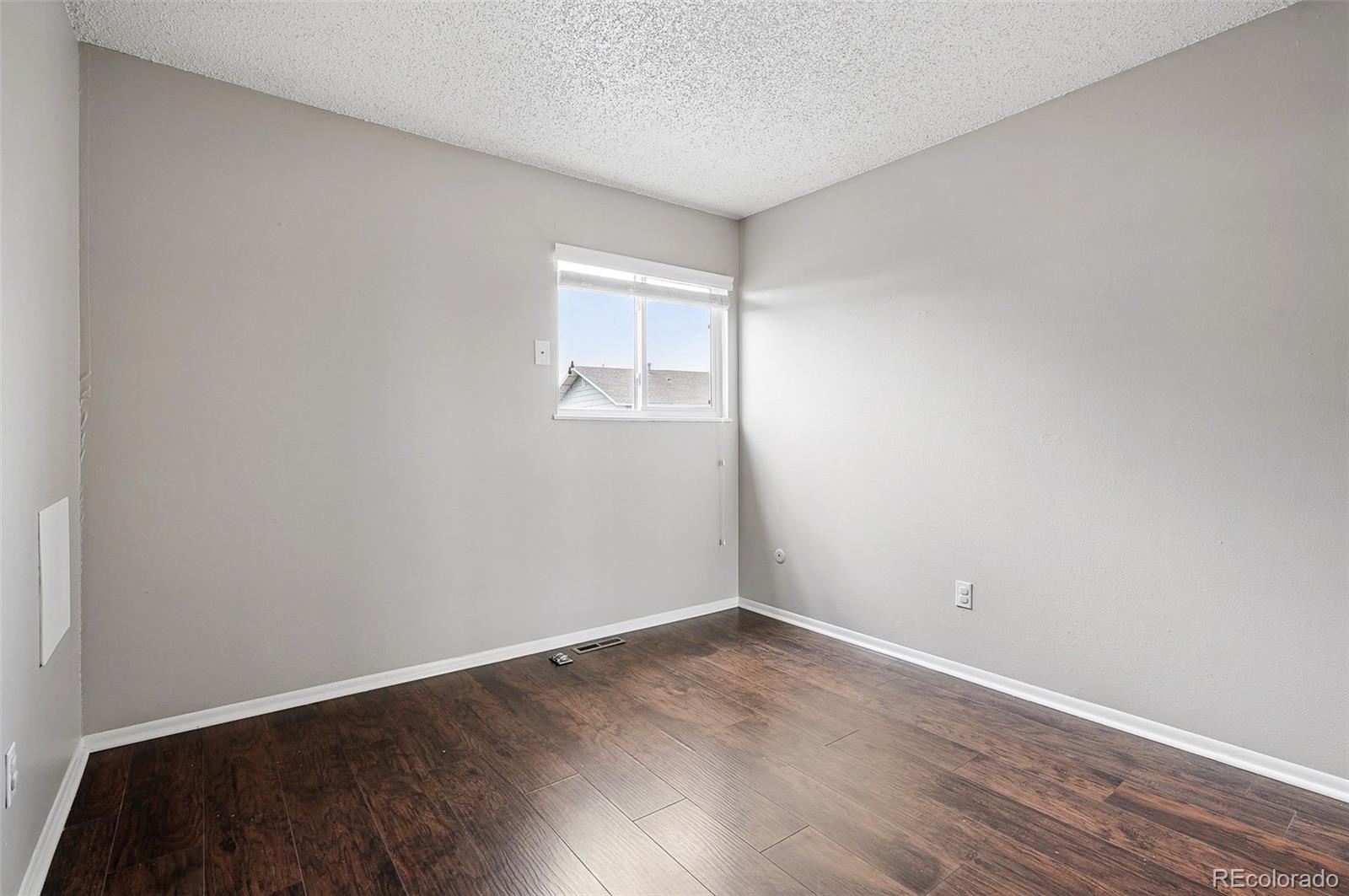 MLS Image #19 for 2113  coronado parkway b,denver, Colorado