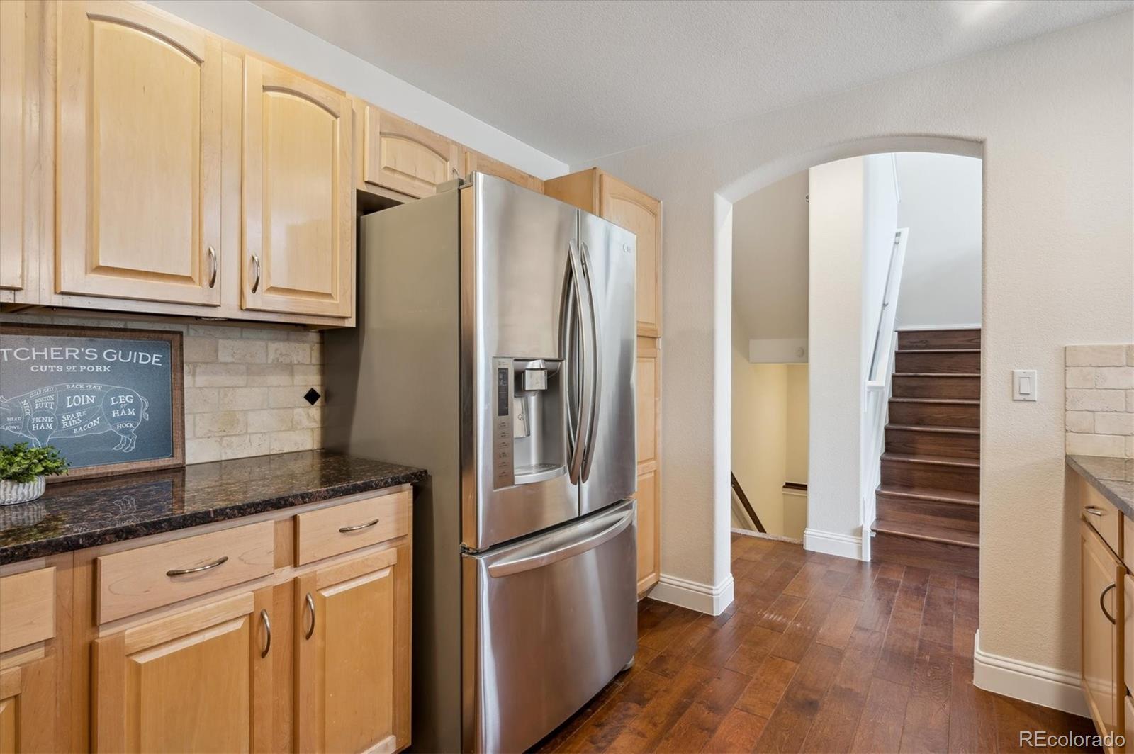 MLS Image #5 for 6687 s forest way,centennial, Colorado