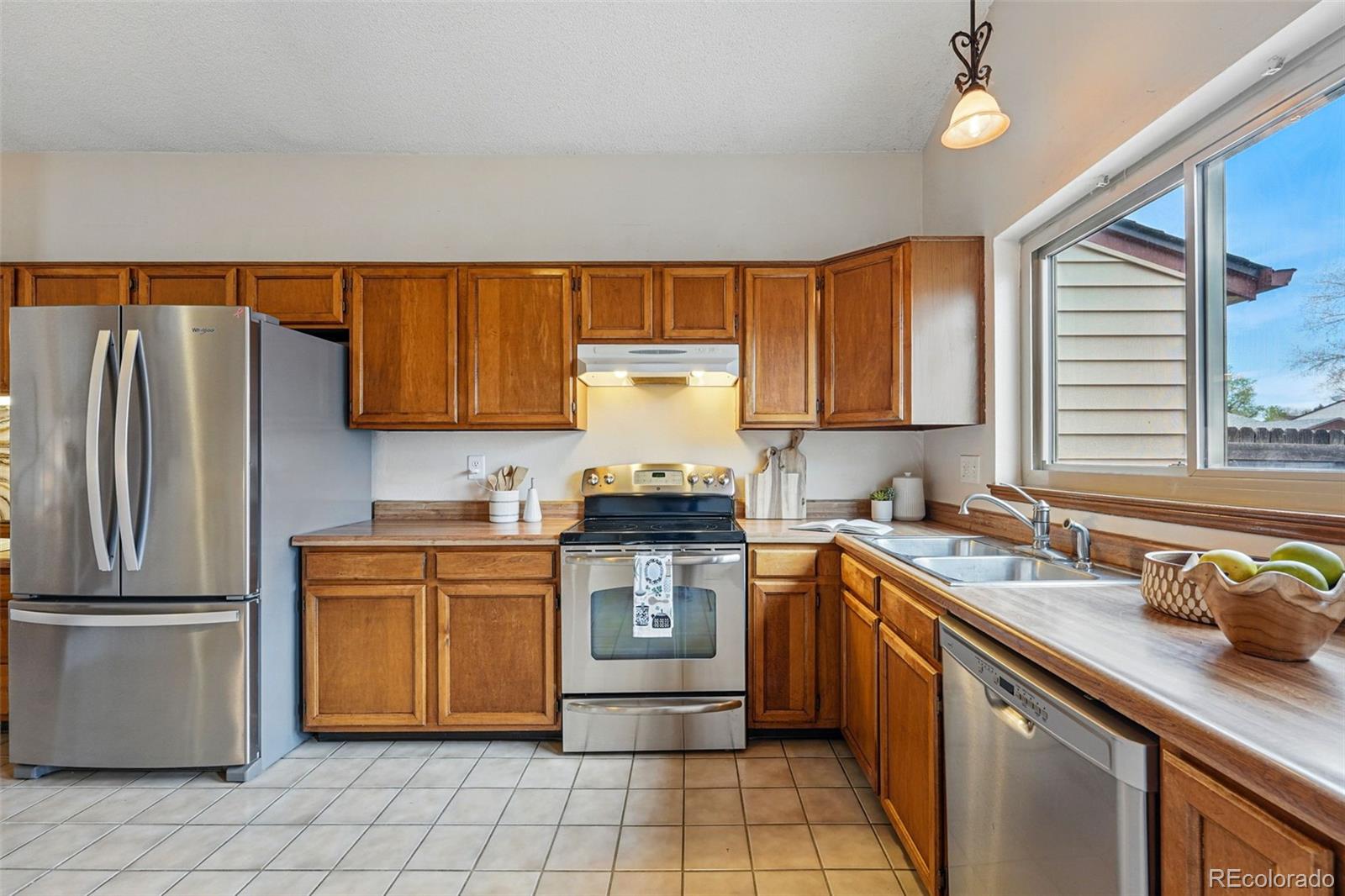 MLS Image #2 for 12432  bellaire street,thornton, Colorado