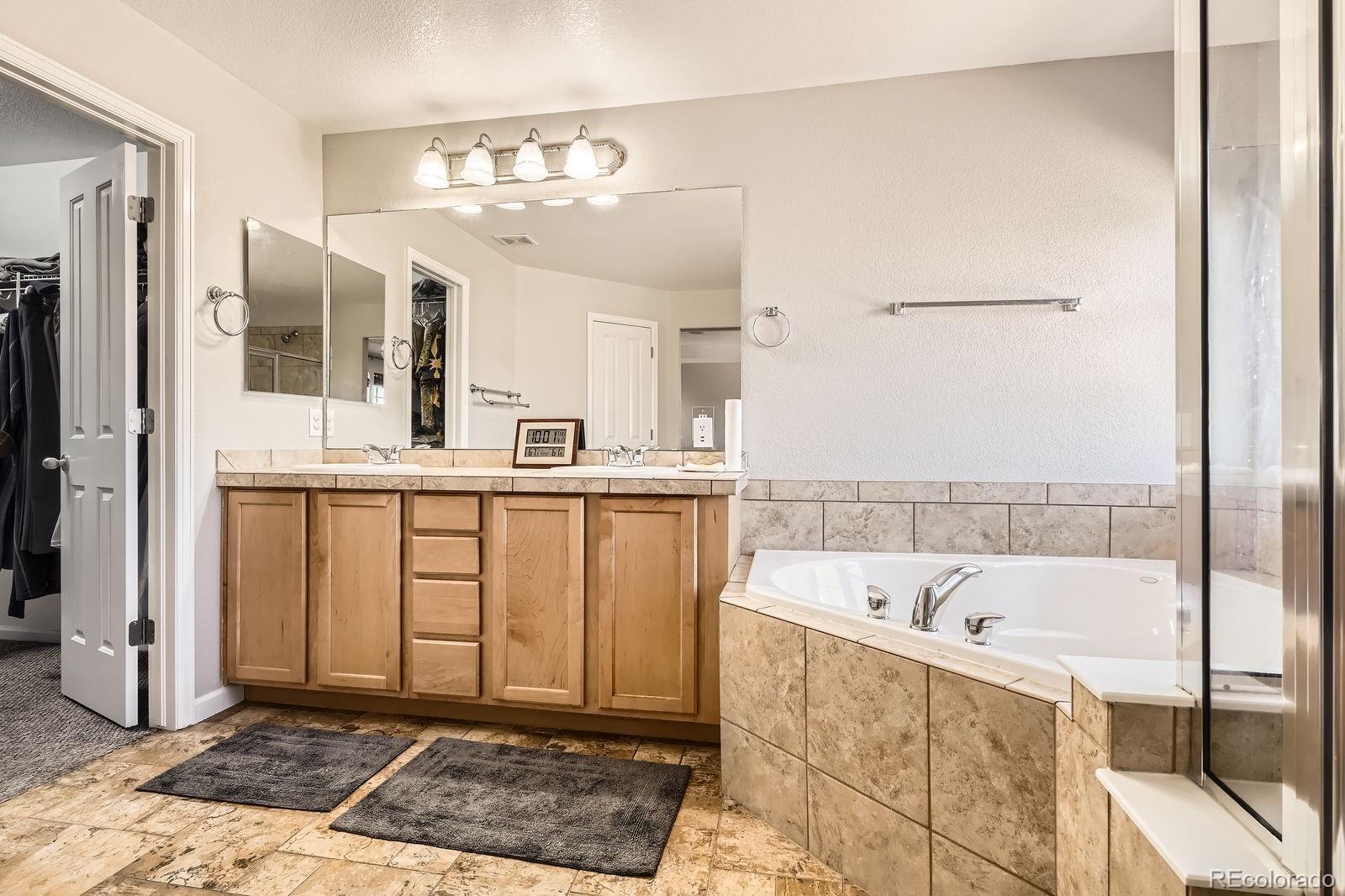 MLS Image #7 for 20964 e greenwood place,aurora, Colorado
