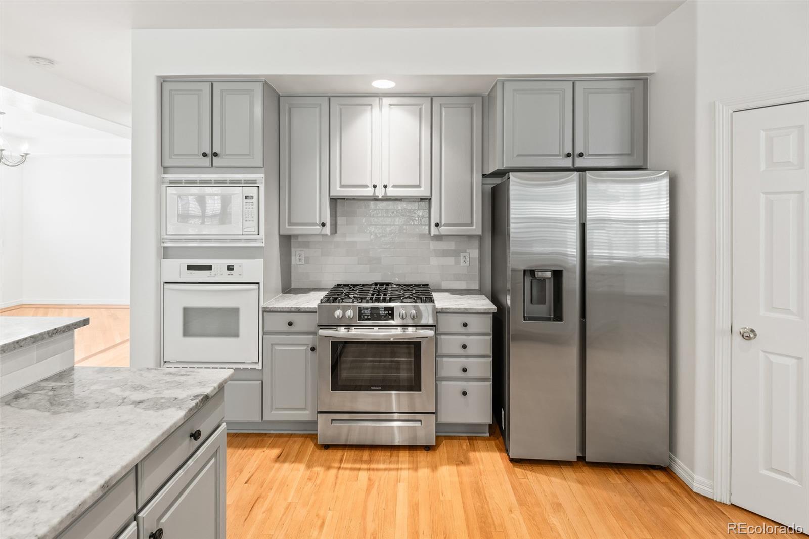 MLS Image #10 for 8073 s albion street,centennial, Colorado