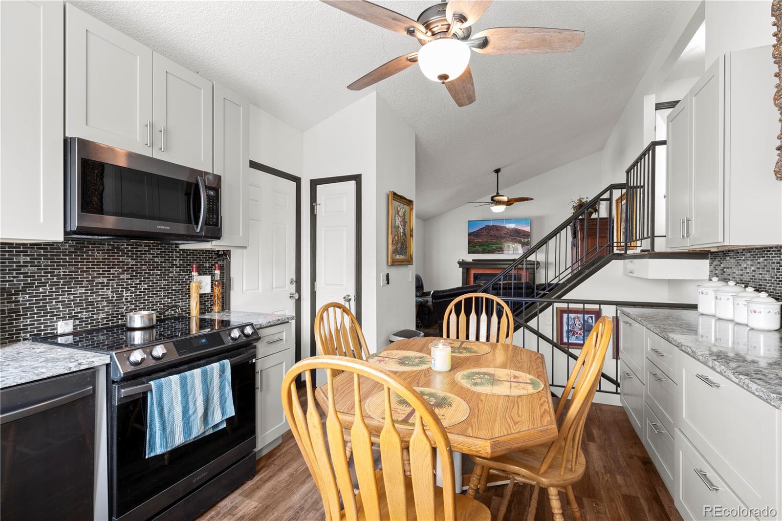MLS Image #6 for 8571 s estes street,littleton, Colorado