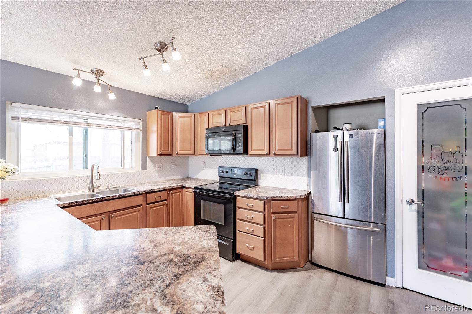 MLS Image #2 for 538  blossom field road,fountain, Colorado