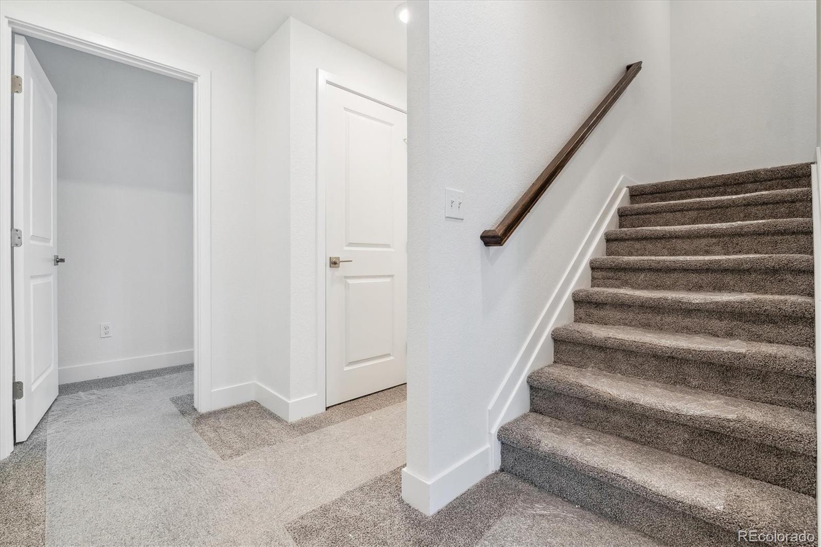 MLS Image #25 for 24778 e 40th avenue,aurora, Colorado