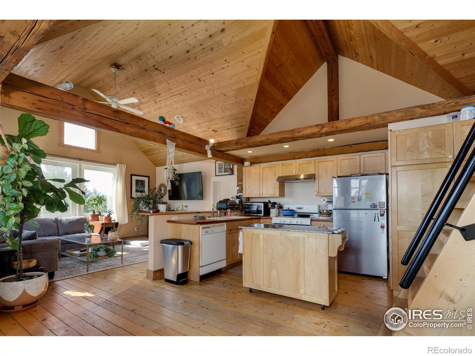 MLS Image #31 for 136  old post office road,boulder, Colorado