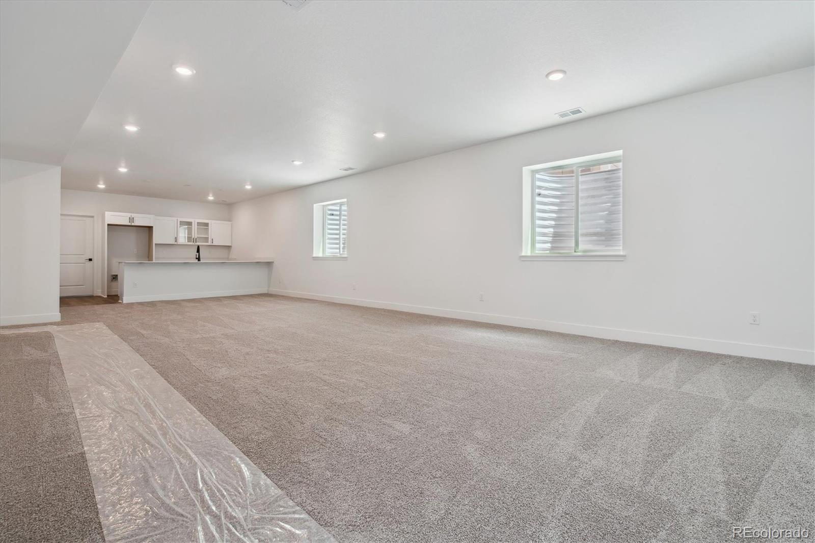 MLS Image #15 for 24788 e 40th avenue,aurora, Colorado