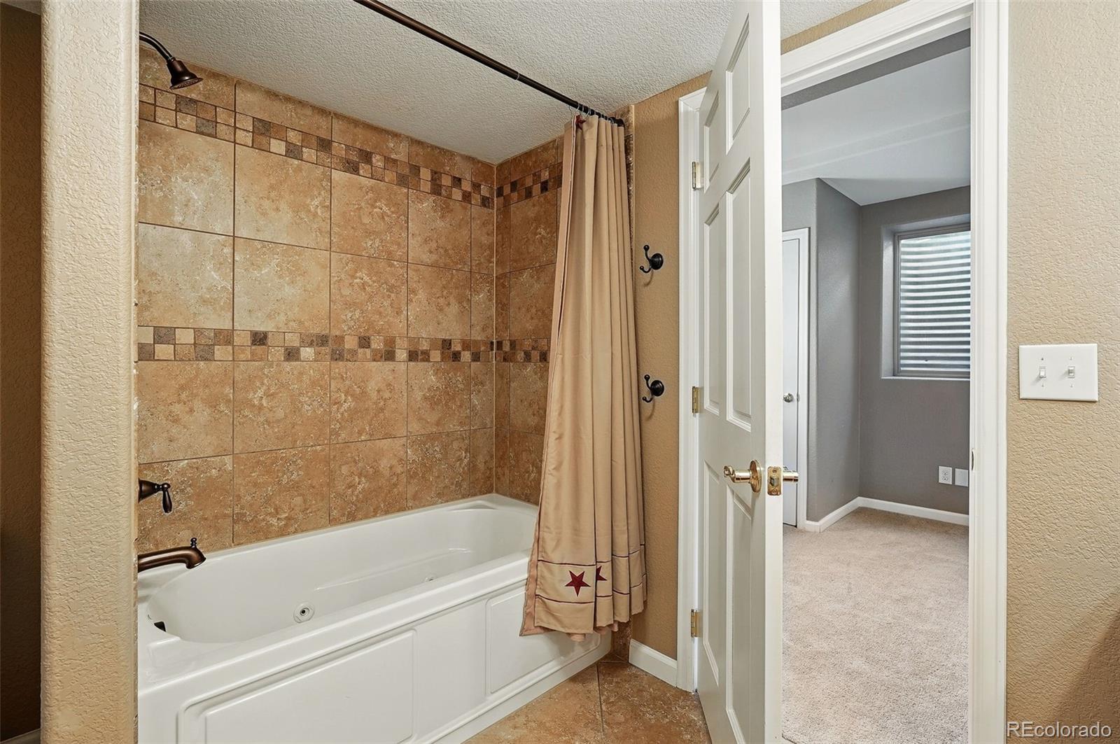 MLS Image #35 for 5683  fig way,arvada, Colorado
