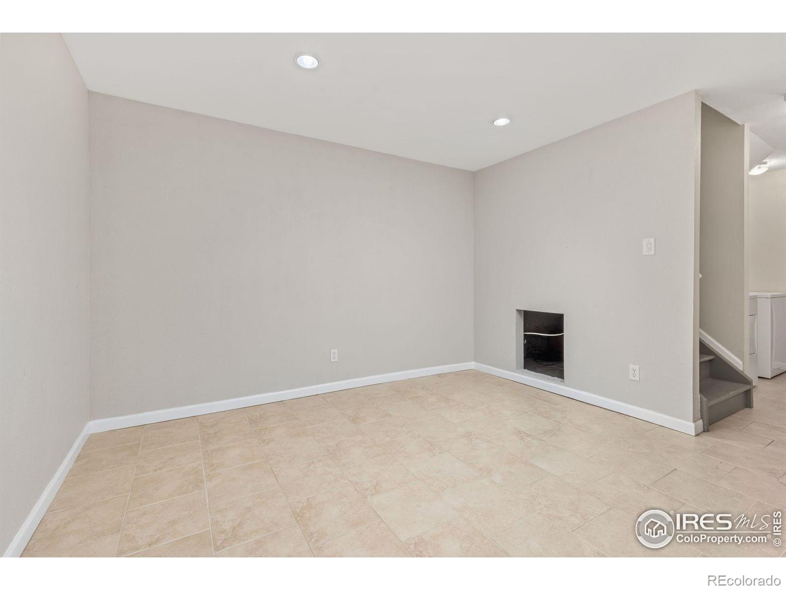 MLS Image #22 for 104  pheasant run,louisville, Colorado