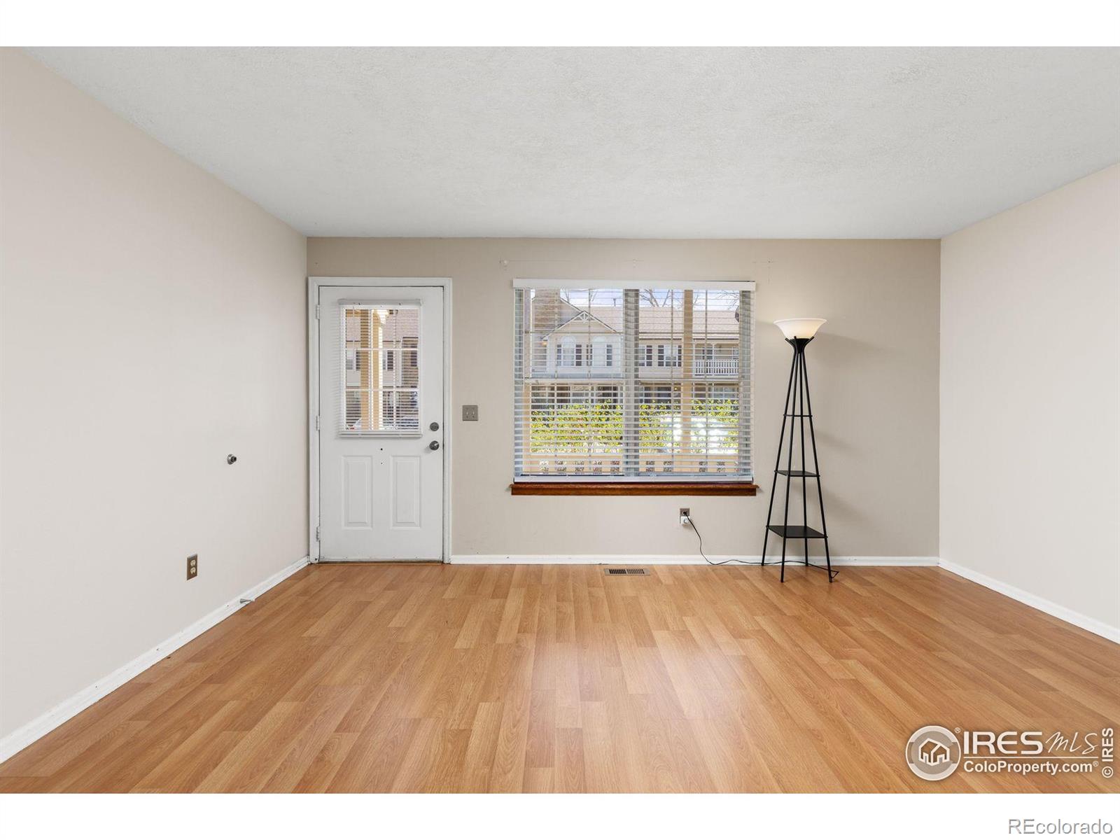 MLS Image #4 for 104  pheasant run,louisville, Colorado
