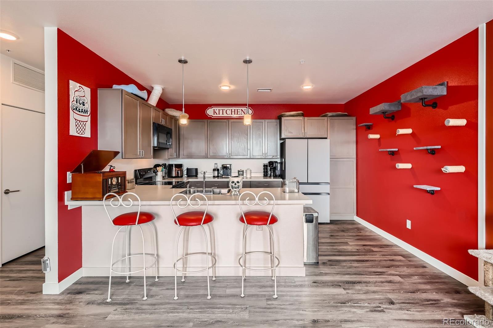 MLS Image #4 for 8475 e 36th avenue 337,denver, Colorado