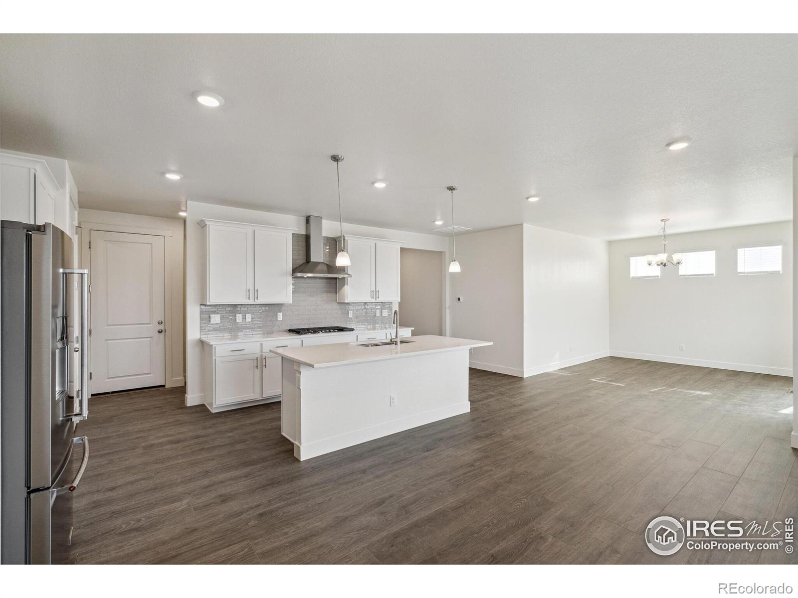 MLS Image #13 for 1884  sawtooth mountain drive,berthoud, Colorado